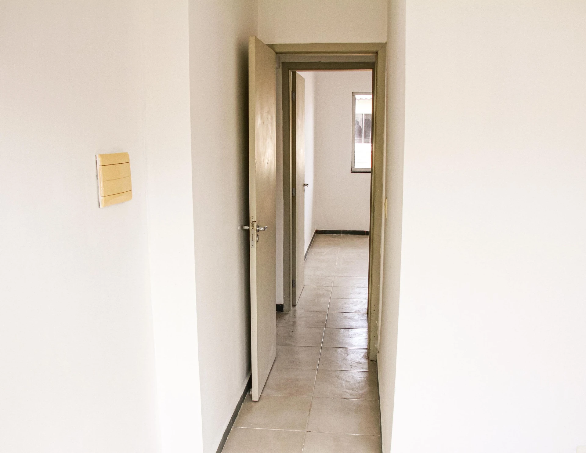 House with 3 bedrooms, 2 bathrooms and 2 parking spaces — photo 12