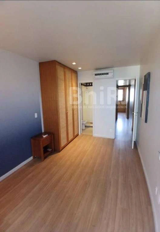 Apartamento de 2 dormitorios con balcón acristalado — photo 27