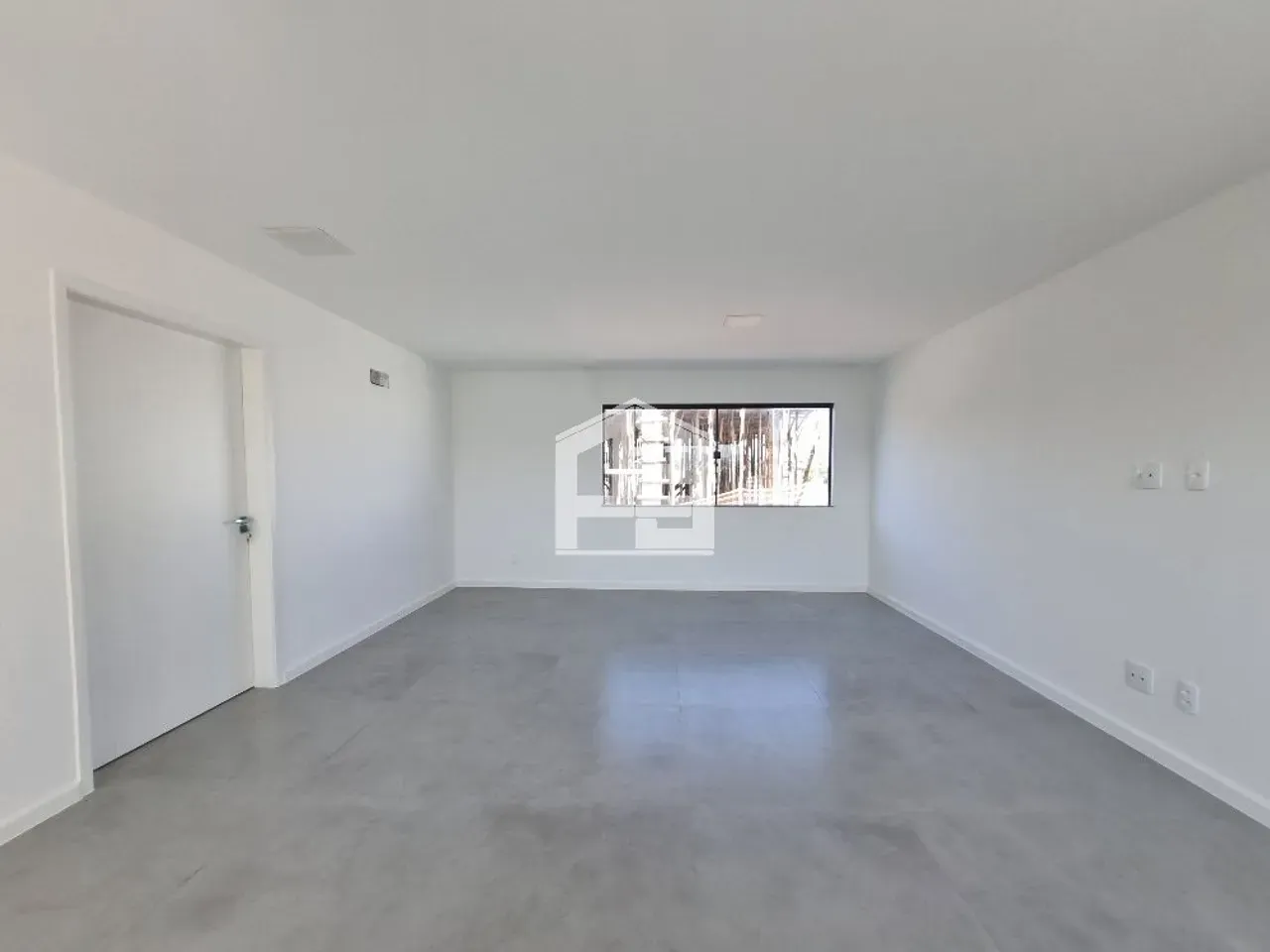 Triplex house with 4 bedrooms and 5 bathrooms, 2 parking — photo 22