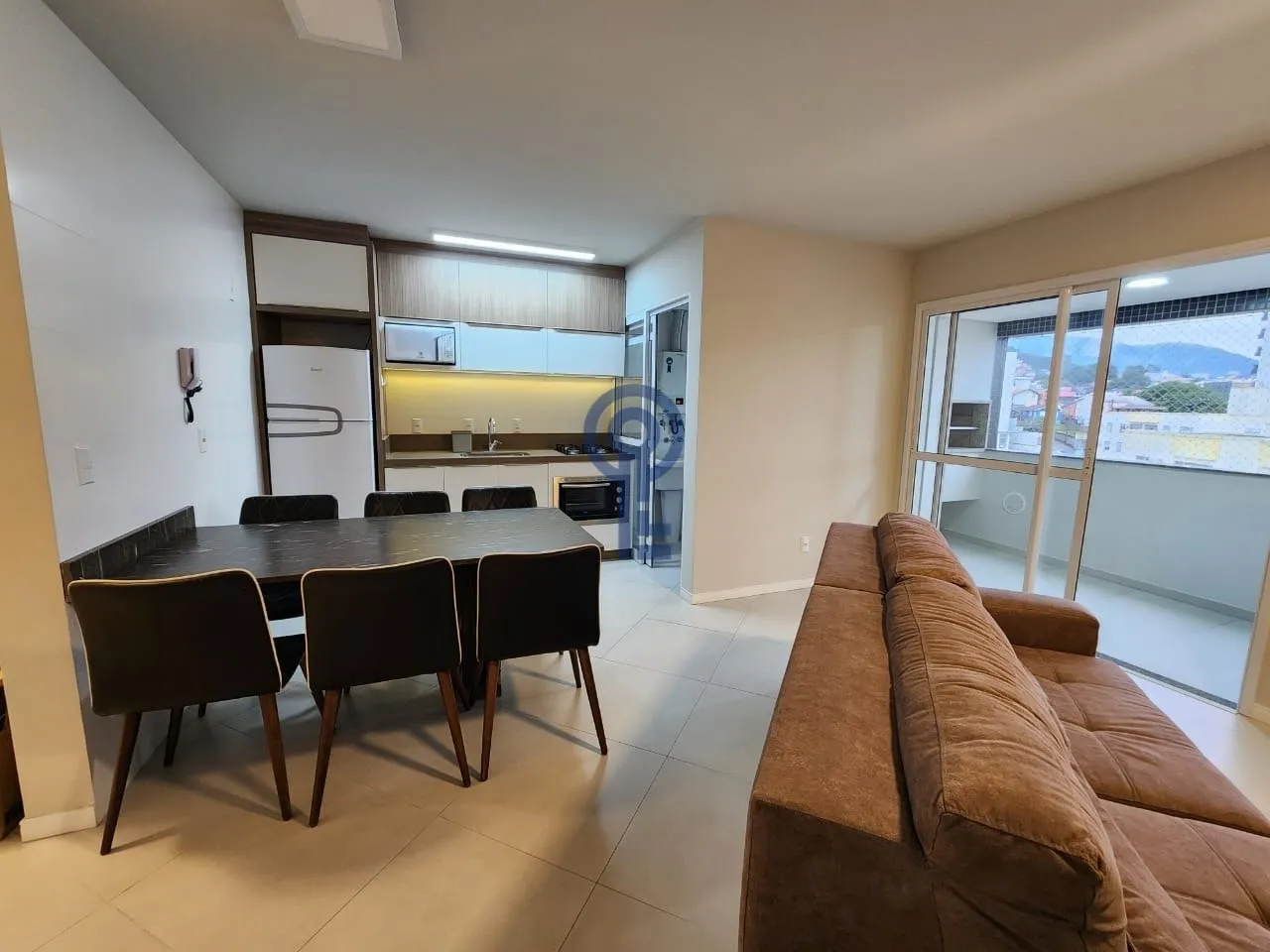 Apartamento mobiliado de 2 quartos com máquina de lavar — photo 22