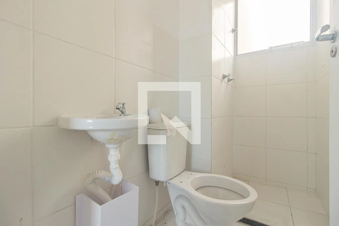 Apartamento com 2 quartos e 1 vaga, pisos de cerâmica — photo 33