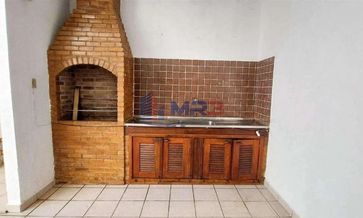 House, 80 m², with a mountain view — photo 4