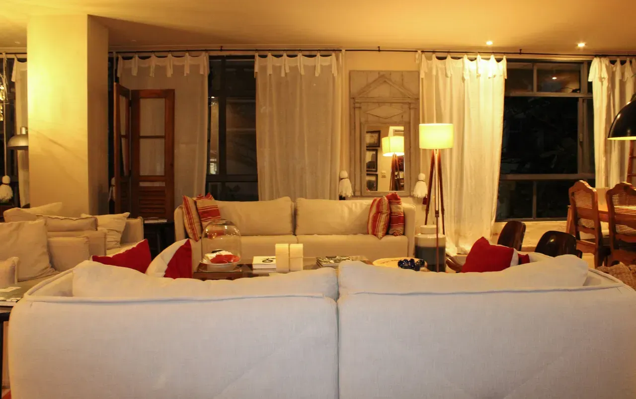 Furnished apartment with 5 bedrooms and a open-plan kitchen — photo 55