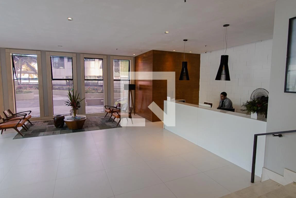 Apartamento mobiliado de 1 quarto com varanda e 2 vagas — photo 24