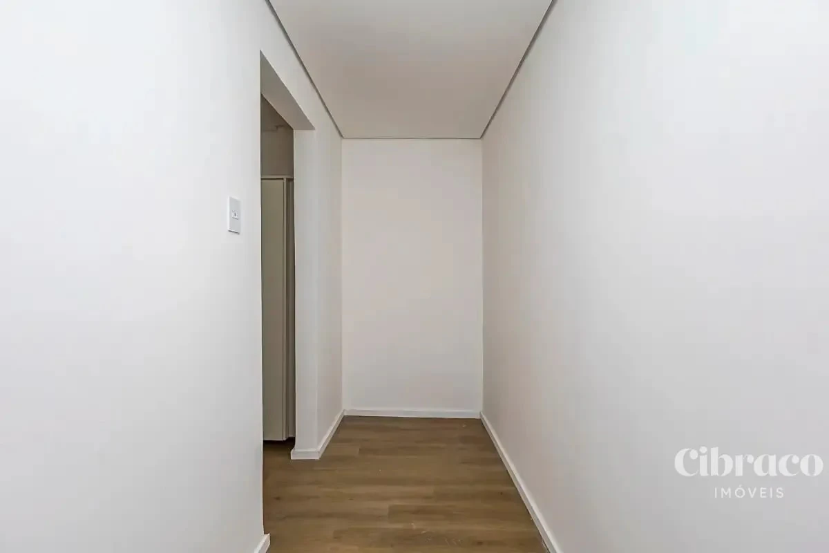 Apartment with a balcony and 1 bedroom — photo 5