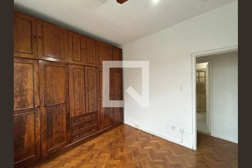 2-bedroom apartment with 80 m² and a separate kitchen — photo 32