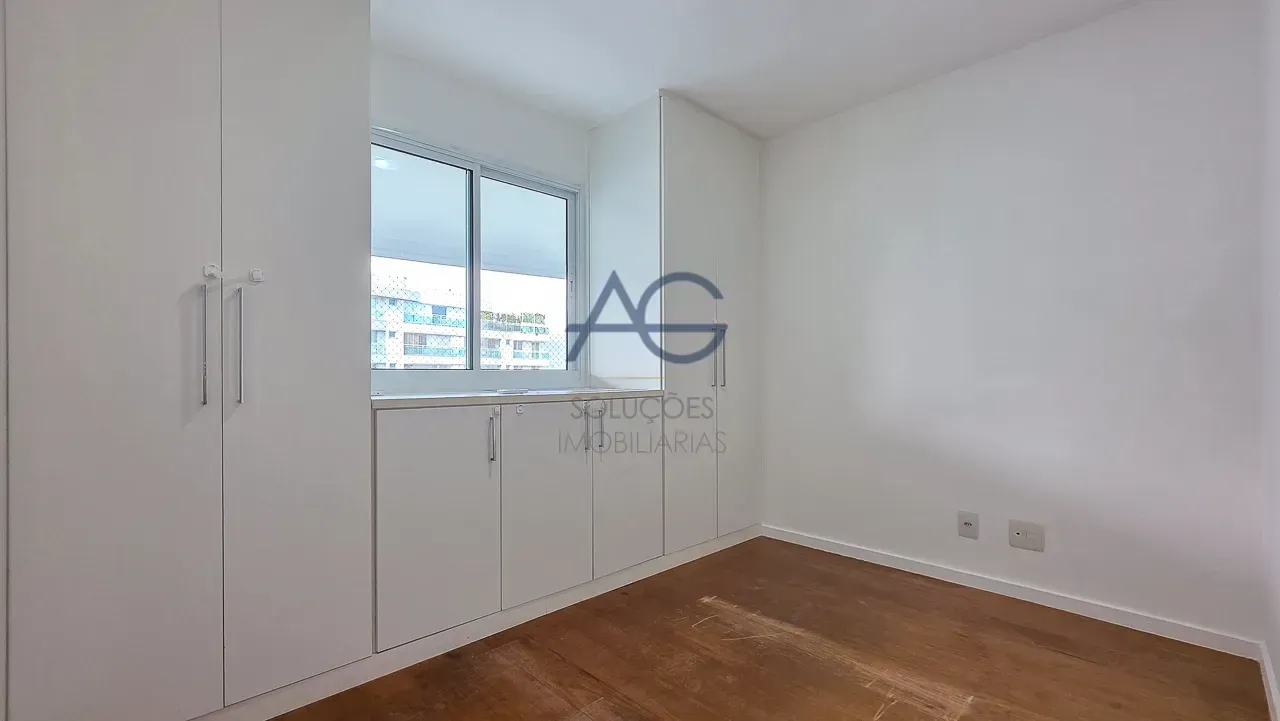 110 m² apartment with 2 bedrooms and 2 parking spots — photo 13