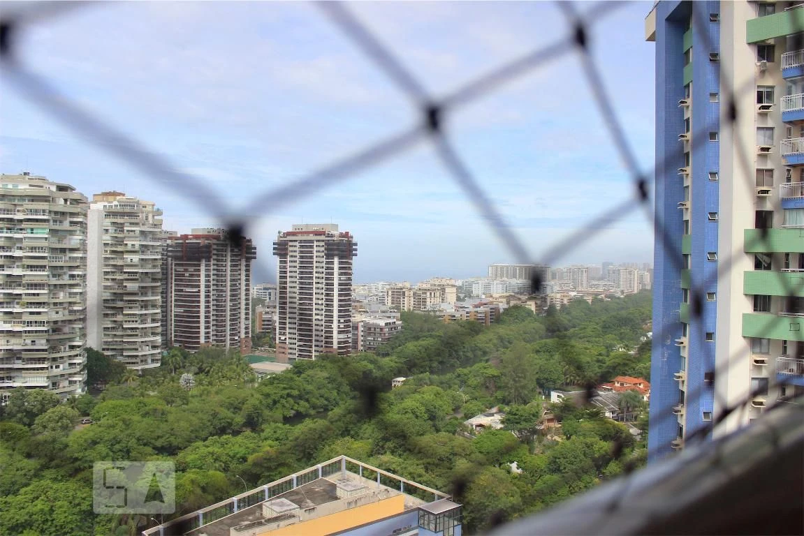 Apartamento de 63 m² com 2 quartos e varanda — photo 13