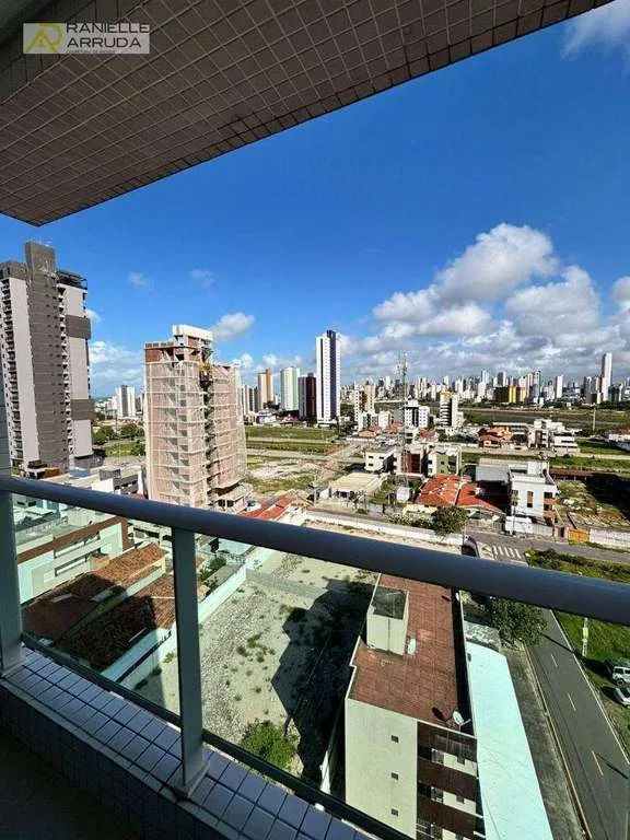 Apartamento de 60 m² com cozinha fechada e 2 vagas