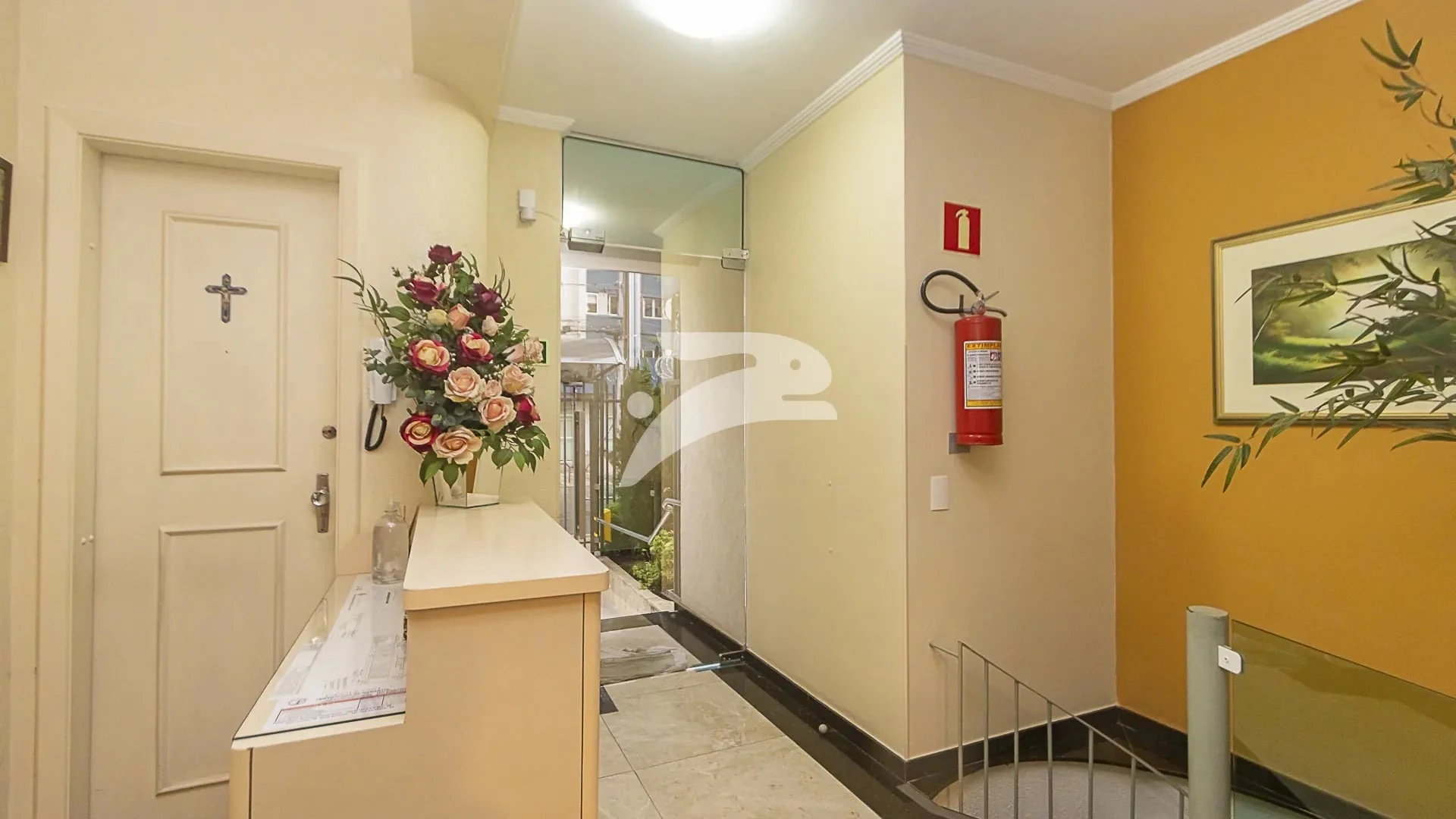 Apartamento mobiliado de 1 quarto com box de vidro — photo 2