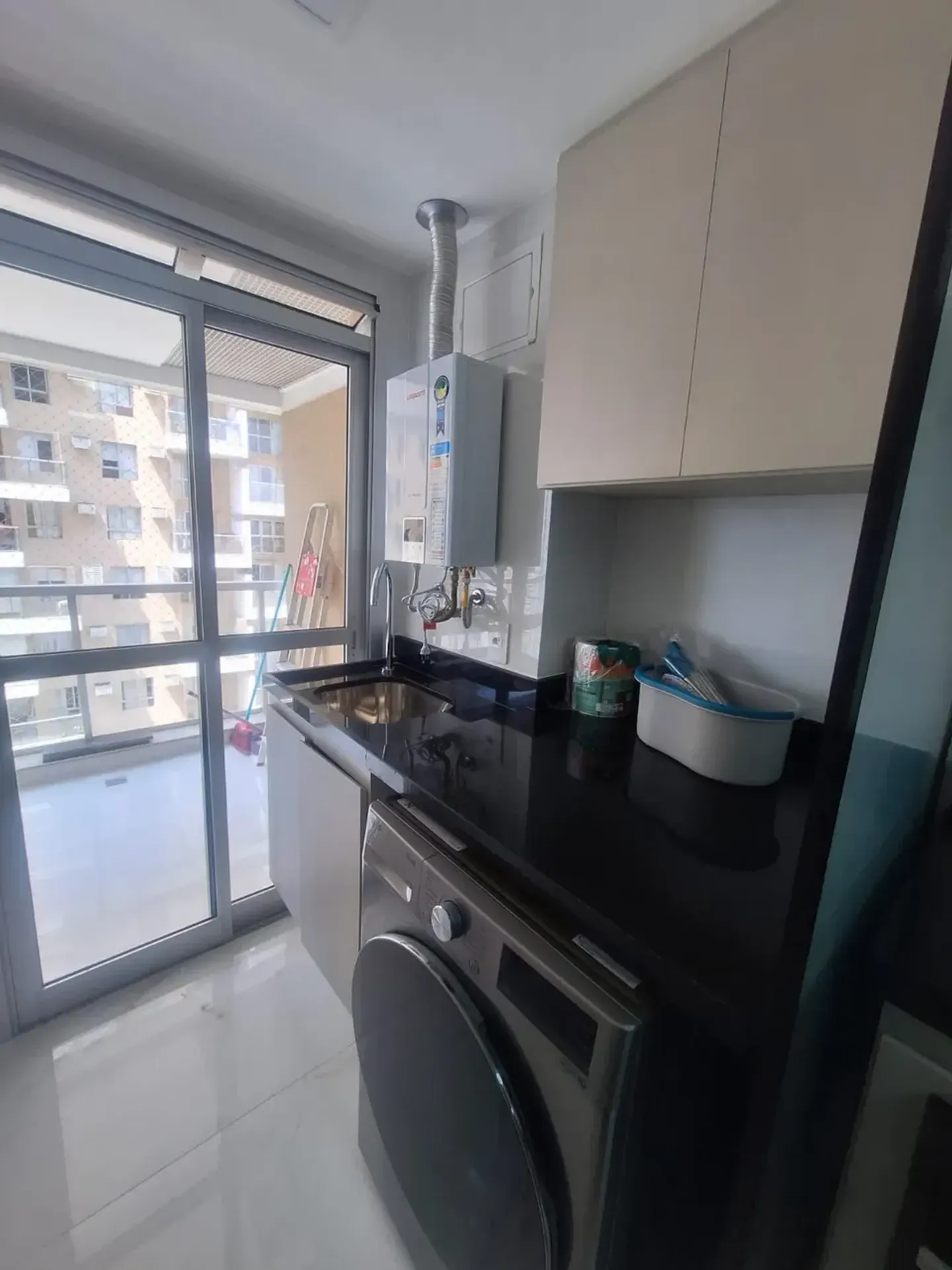 70 m² apartment with an open kitchen and 2 bedrooms — photo 26