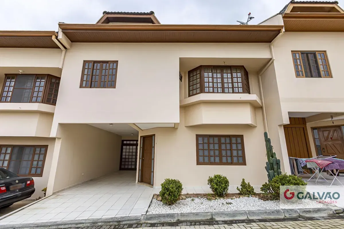 Furnished townhouse of 182 m² with 3 bedrooms and suite — photo 30