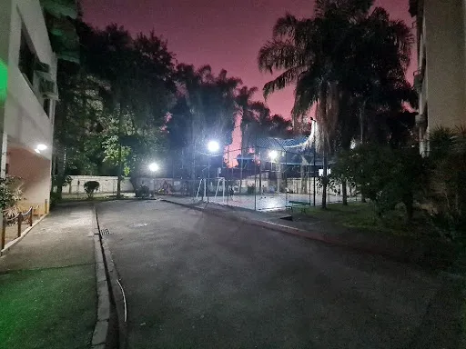 Квартира з 3 спальнями та 1 ванною без паркування — photo 21