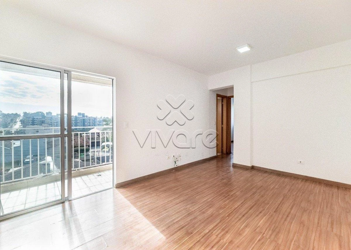Apartment, 52 m², with wood or laminate floors — photo 4