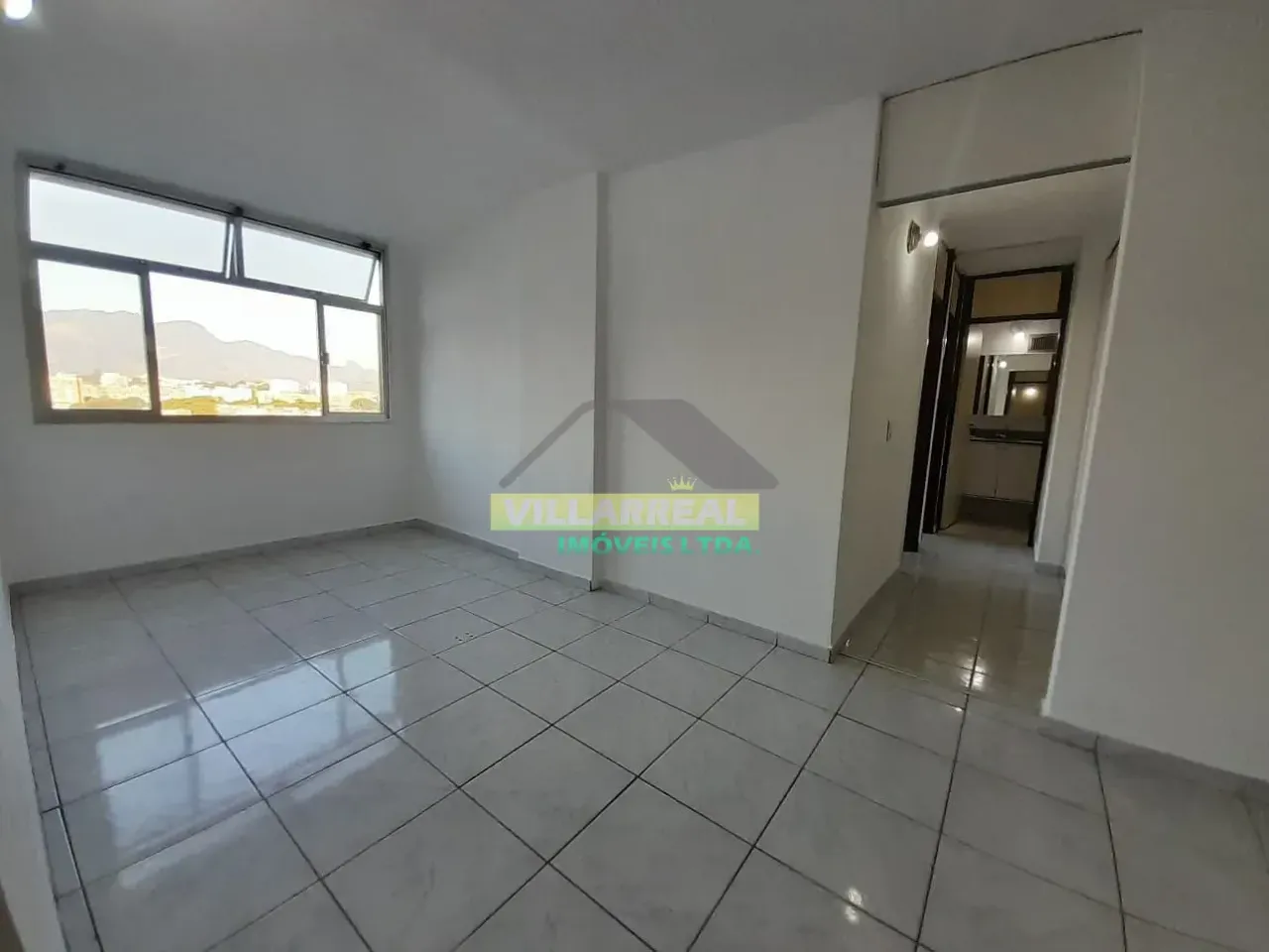 Unfurnished apartment with 2 bedrooms and 2 bathrooms — photo 17
