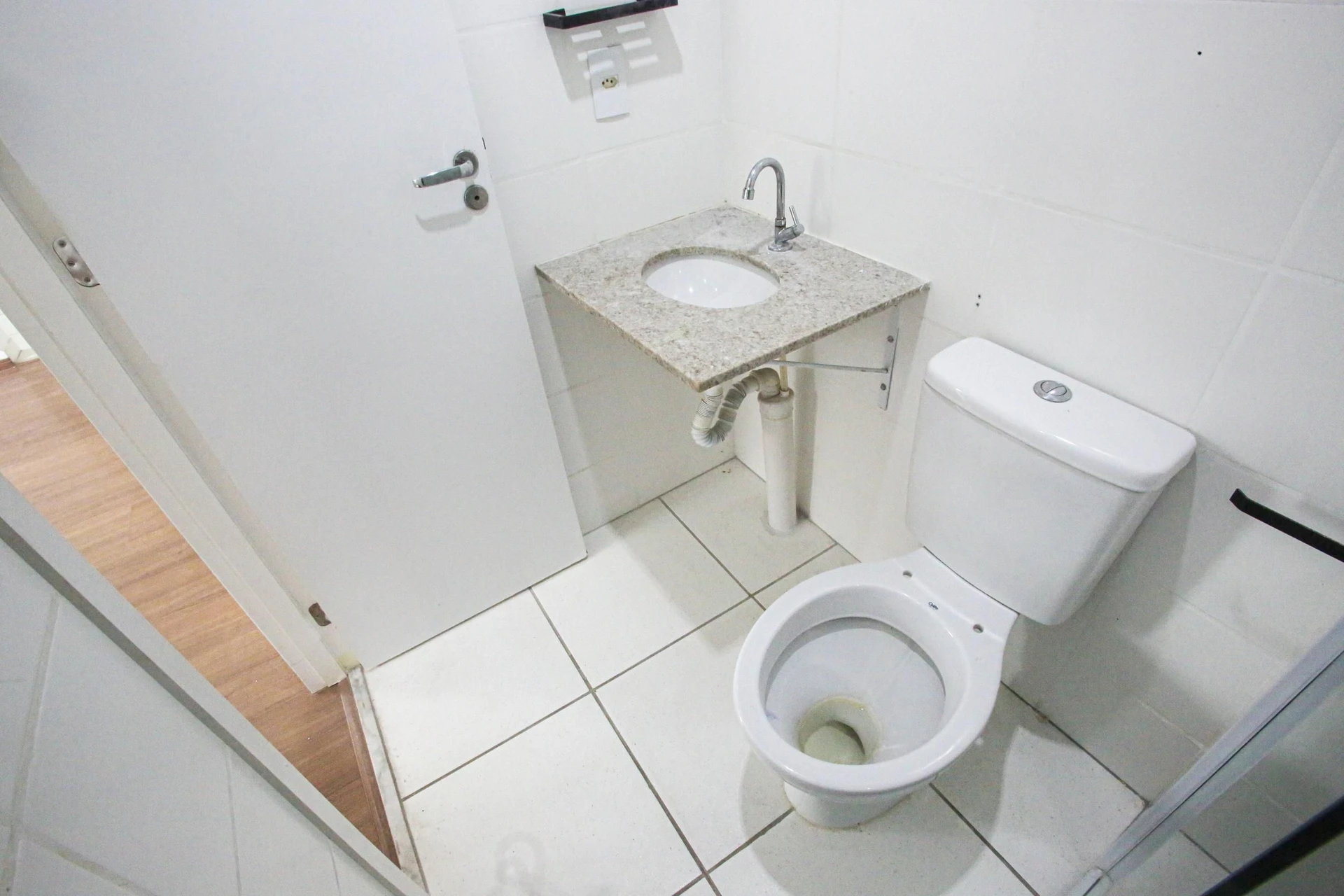 Квартира с 2 спальнями, в доме есть тренажёрный зал — photo 40