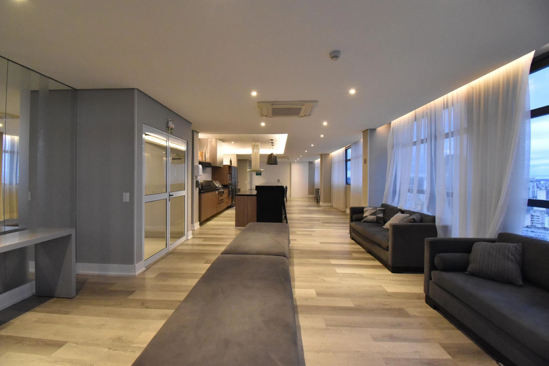 Меблированная студия 35 м² — photo 20