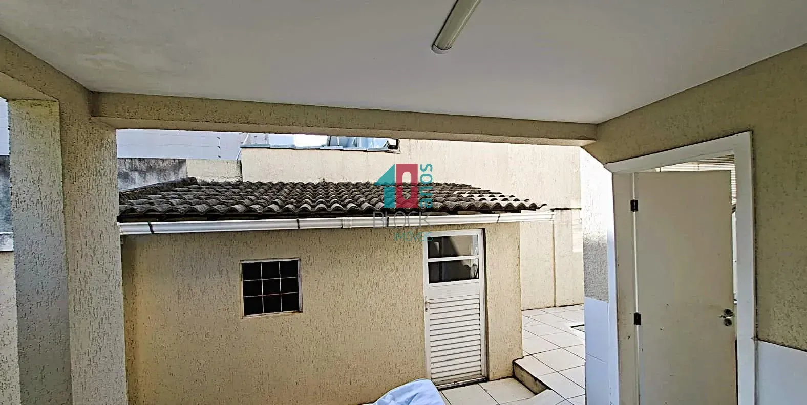 Condominium house with 4 bedrooms and closed kitchen — photo 28