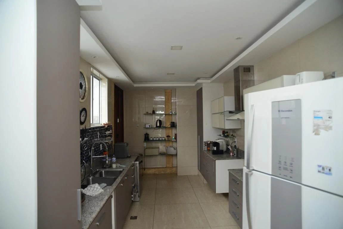 Furnished house, 700 m², with a jacuzzi — photo 8