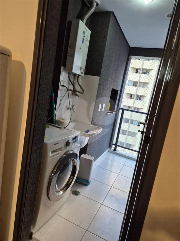 One-bedroom apartment with a home office in Curitiba — photo 15