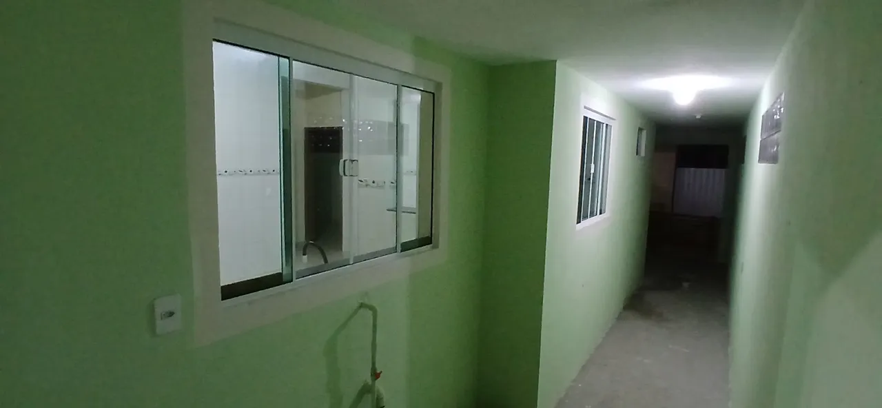 Casa mobiliada, 375 m², com vista para a água