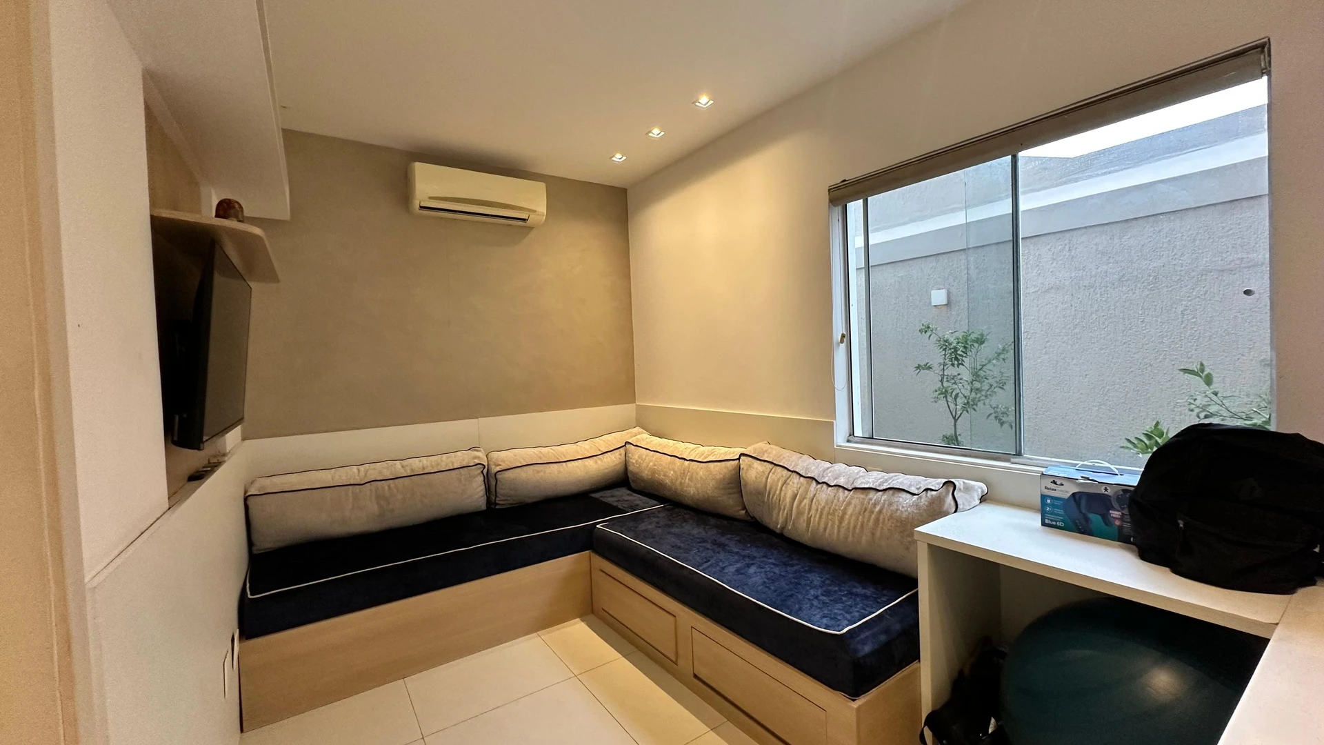 Furnished house, 360 m², with a walk-in closet — photo 23