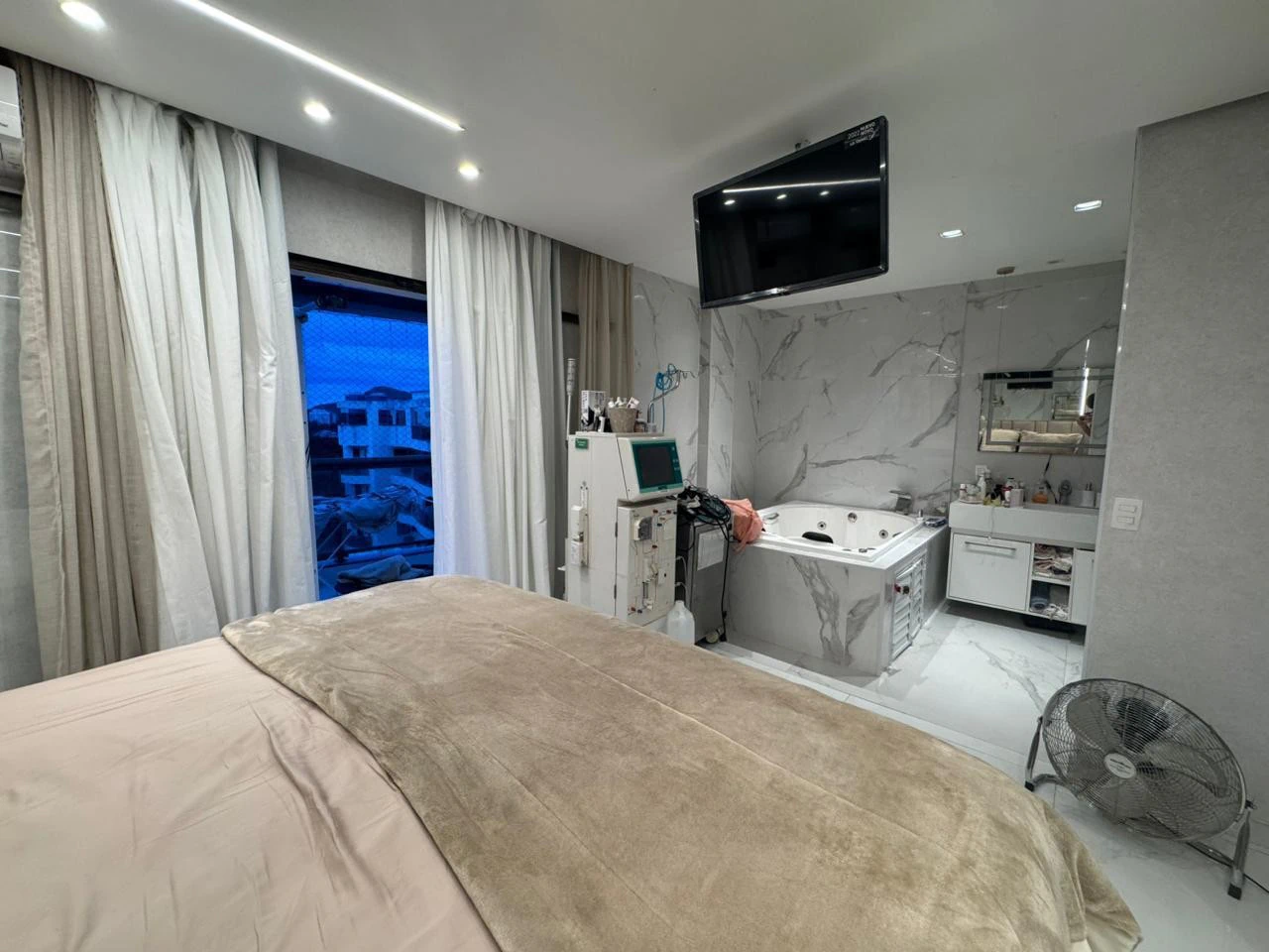 Apartamento mobiliado de 270 m² com 4 dormitórios e 2 vagas — photo 25