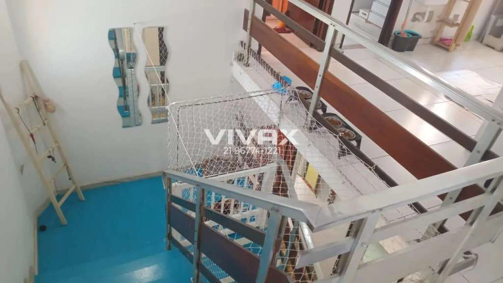 Furnished duplex house 351 m² with 5 bedrooms and 3 parking — photo 10
