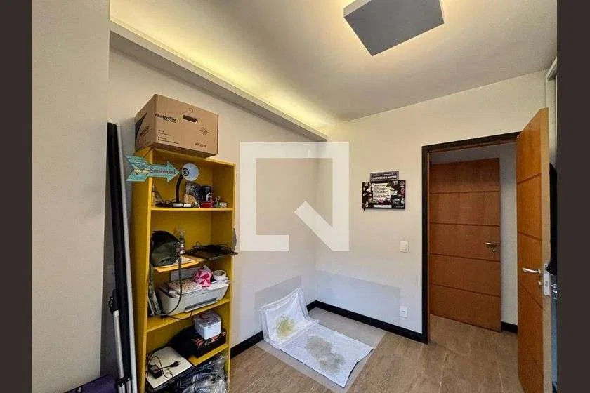 Renovated 2-bedroom apartment with city view, 85 m² — photo 20