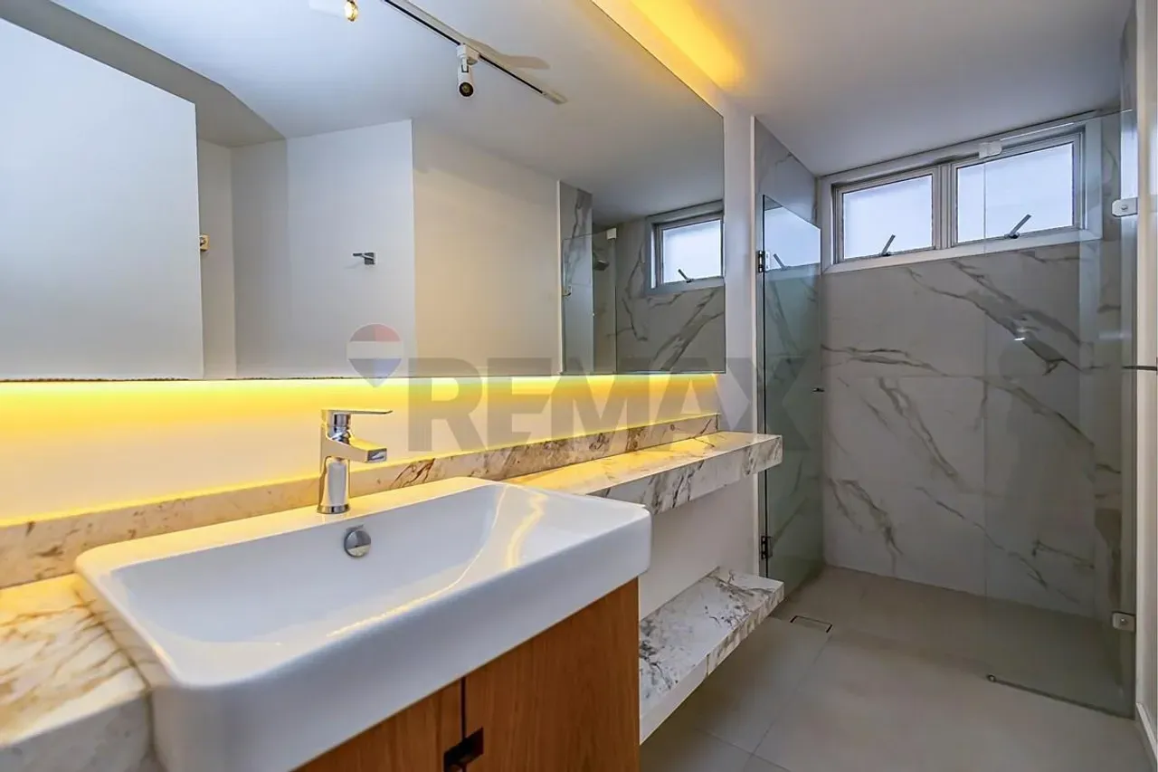 3-bedroom apartment with a separate gas kitchen — photo 19
