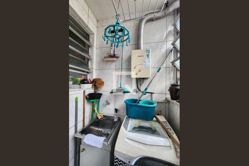 52 m² apartment with a home office and a washing machine — photo 29