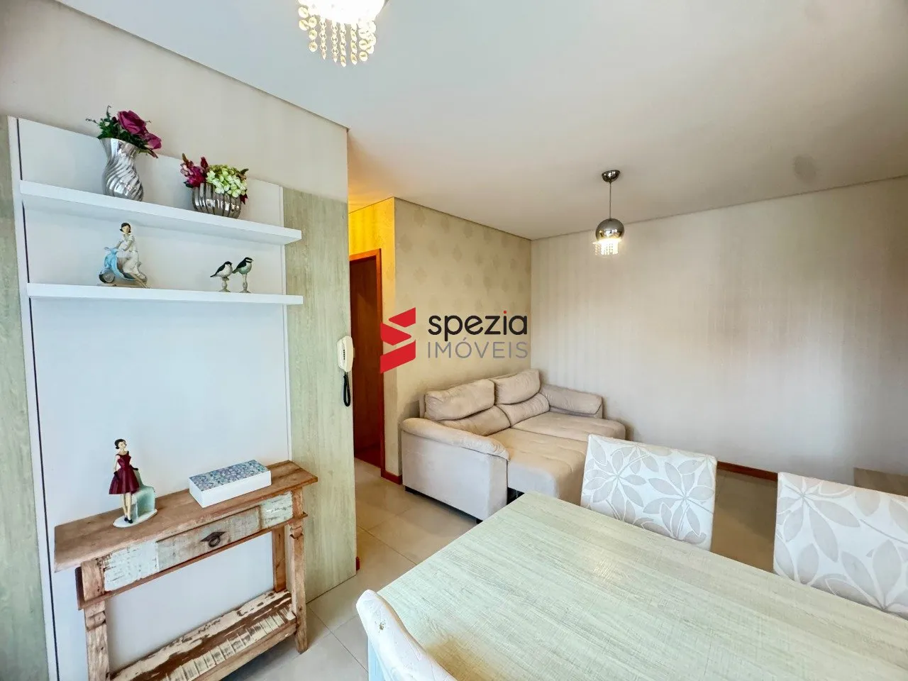 Рабочее место и 2 спальни: квартира 52 м² — photo 19
