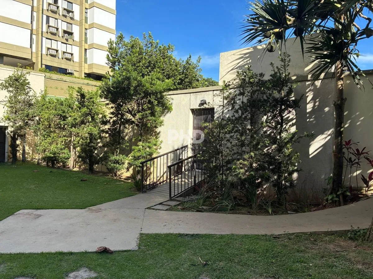 2-bedroom apartment with 3 bathrooms and 2 parking — photo 25