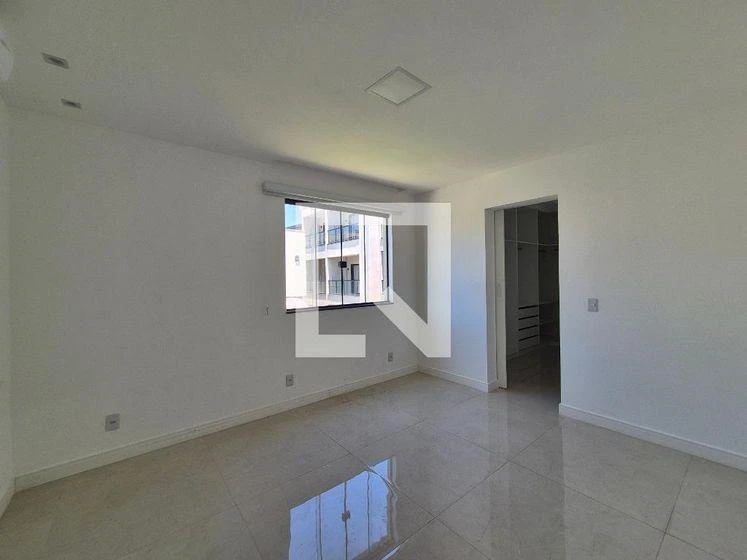 Floor-to-ceiling windows in a 4-bedroom house, 430 m² — photo 23