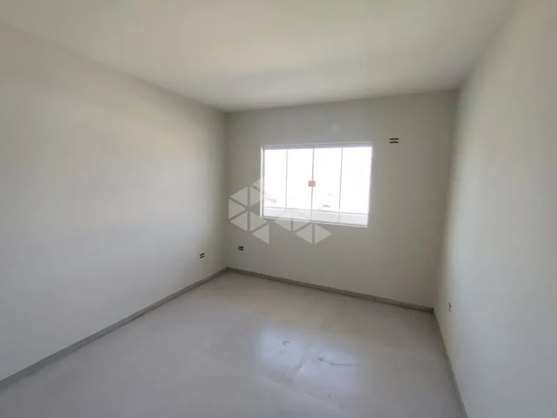 40 m² 1-bedroom apartment with gas water heater — photo 17