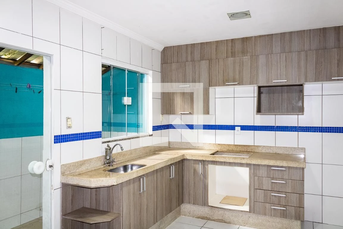 House with 3 bedrooms and a private garden — photo 6