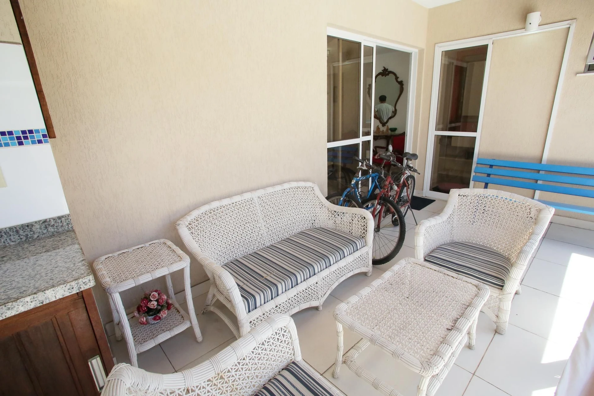 Apartamento mobiliado: 4 quartos, 4 banheiros e 2 vagas — photo 30
