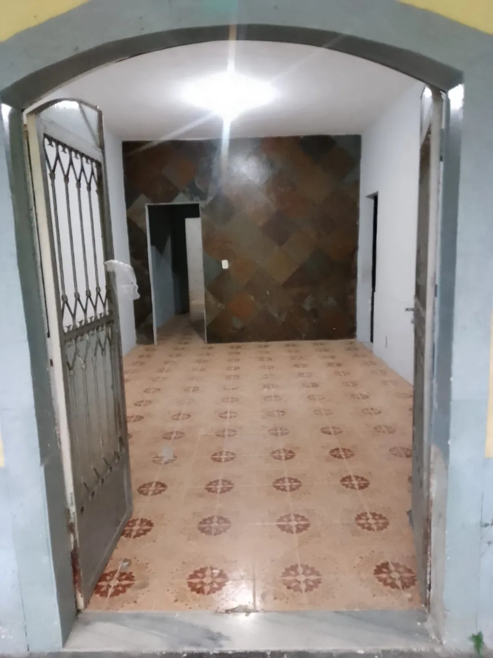 Casa con patio y cocina cerrada e independiente — photo 8