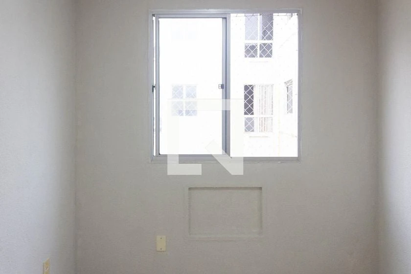 Apartamento de 2 quartos em condomínio com piscina — photo 7