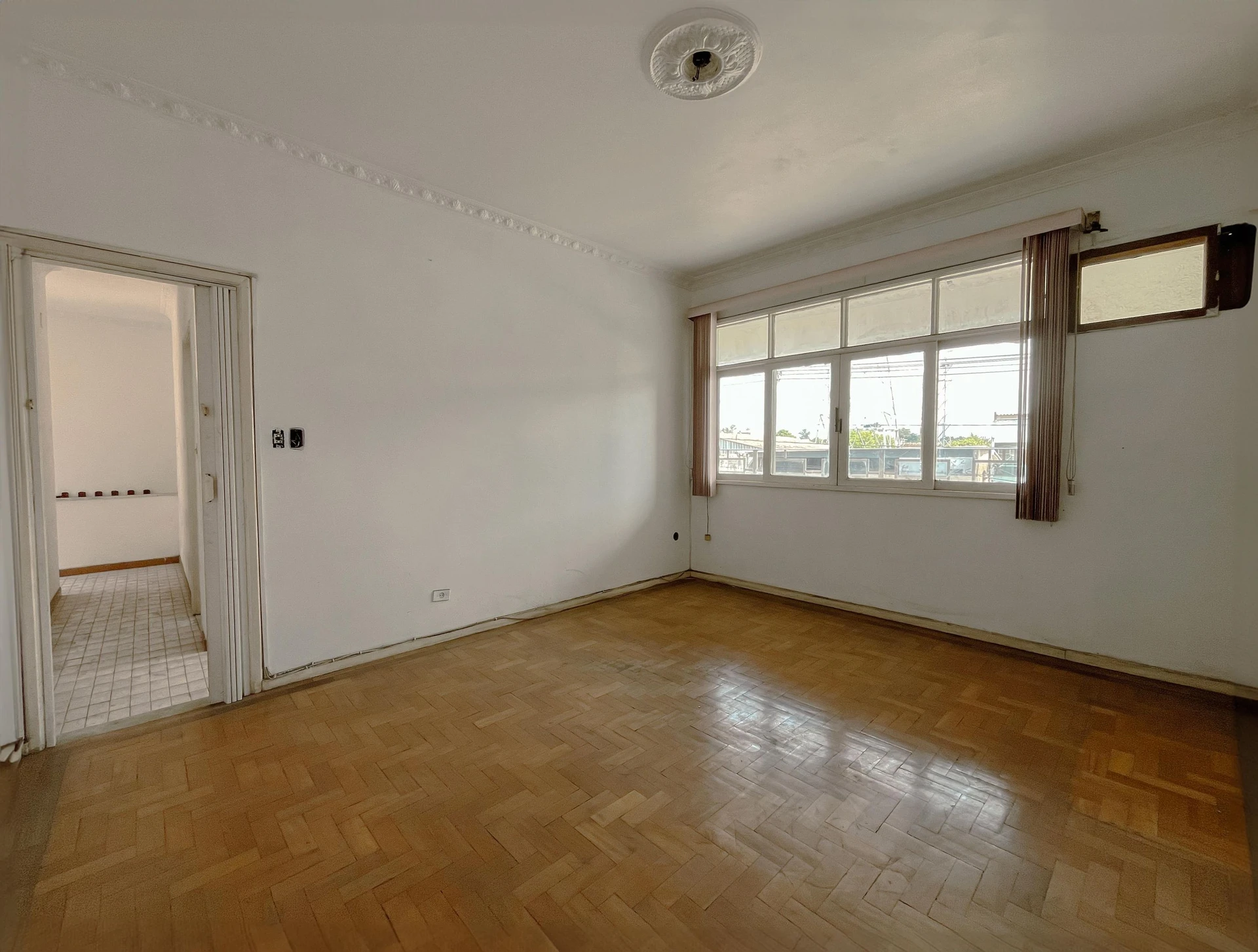 Rental house with 2 bedrooms, 1 bathroom and 1 parking space — photo 7