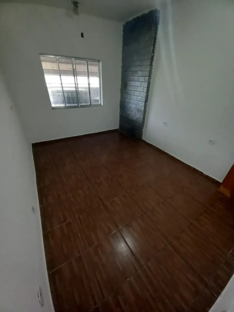 Unfurnished 70 m² apartment with 2 bedrooms and balcony — photo 3