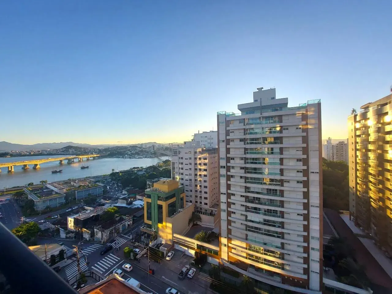 Apartamento mobiliado com 1 quarto e 87 m² no 10º andar — photo 15