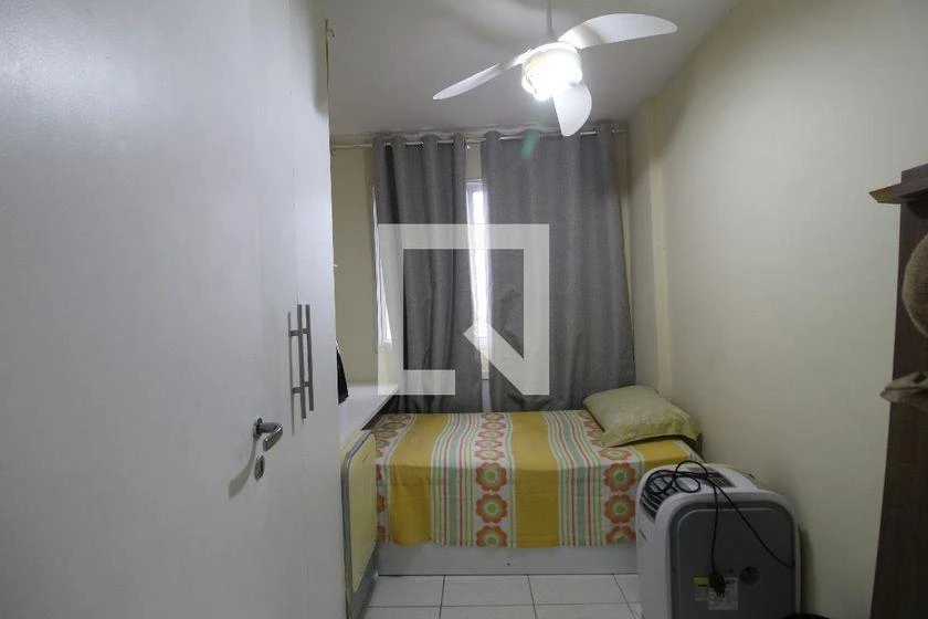 Apartamento amueblado de 3 dormitorios con balcón acristalado — photo 25
