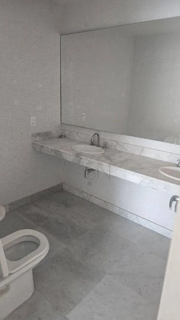 Мебльована квартира з 5 спальнями та 557 м² — photo 24
