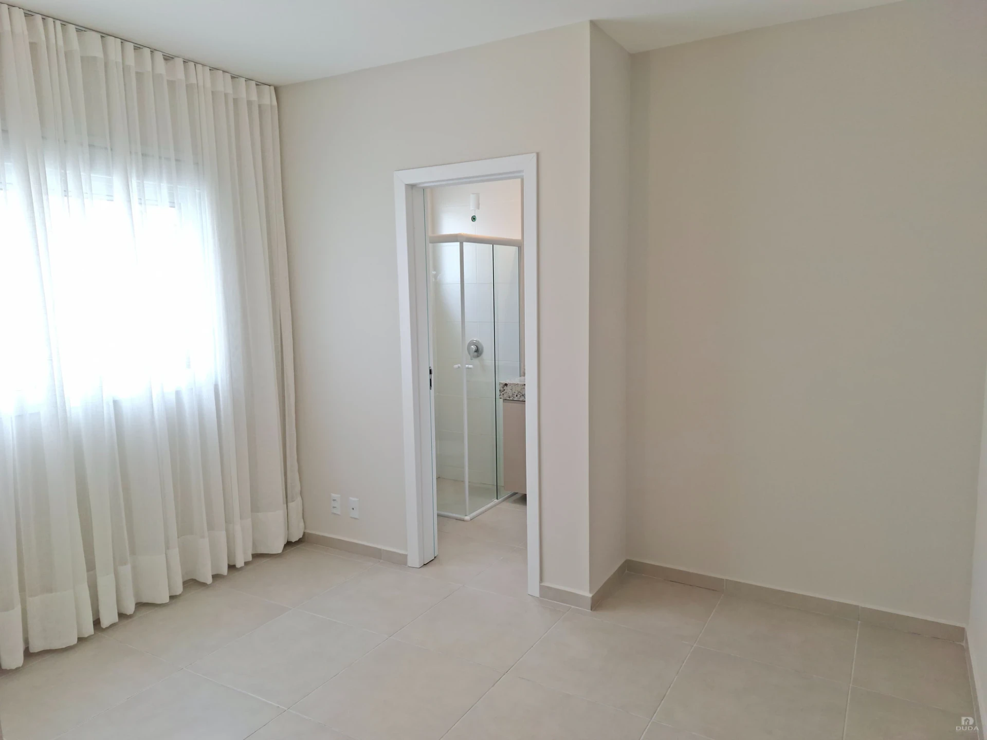 Furnished apartment, 59 m², with a home office — photo 23