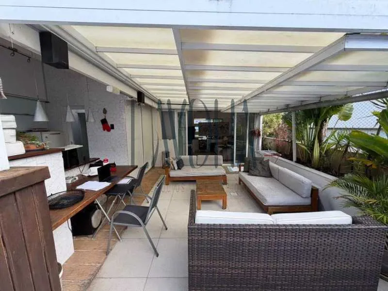 Furnished 3-bedroom apartment with 4 bathrooms — photo 4