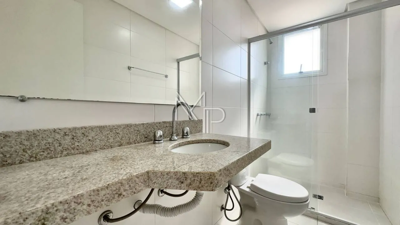 3-bedroom apartment with a grill on the balcony — photo 29