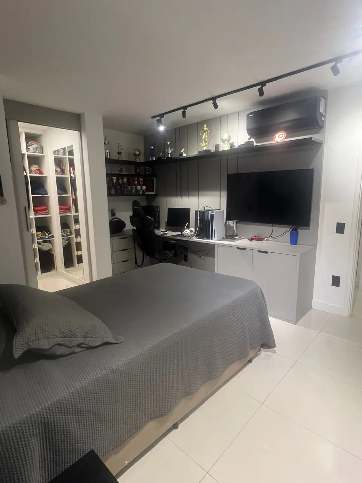 Apartamento mobiliado de 286 m² com 5 quartos e pets — photo 36