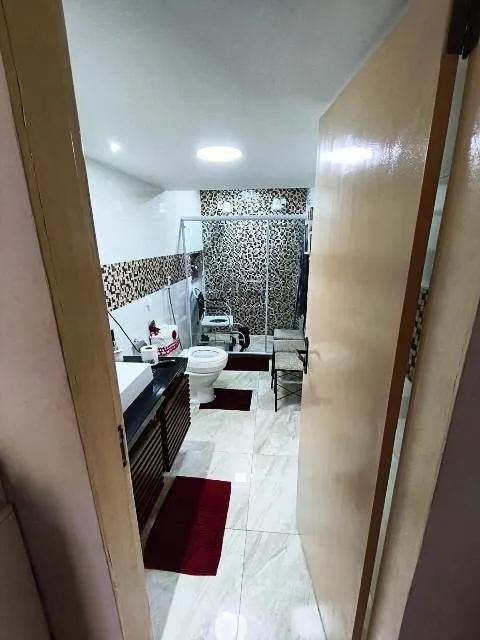 Furnished condominium house with 4 bedrooms and 5 bathrooms — photo 8