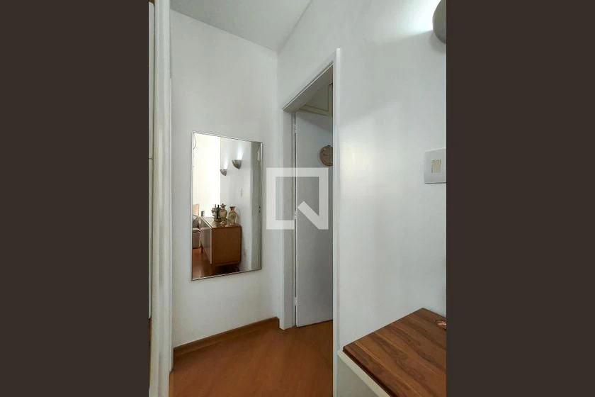 Apartamento mobiliado de 2 quartos com espaço de home office — photo 21